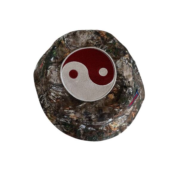 Urban Outfitters Woodland Camo Patch Bucket Hat Military Short Brim One Size - Picture 3 of 5